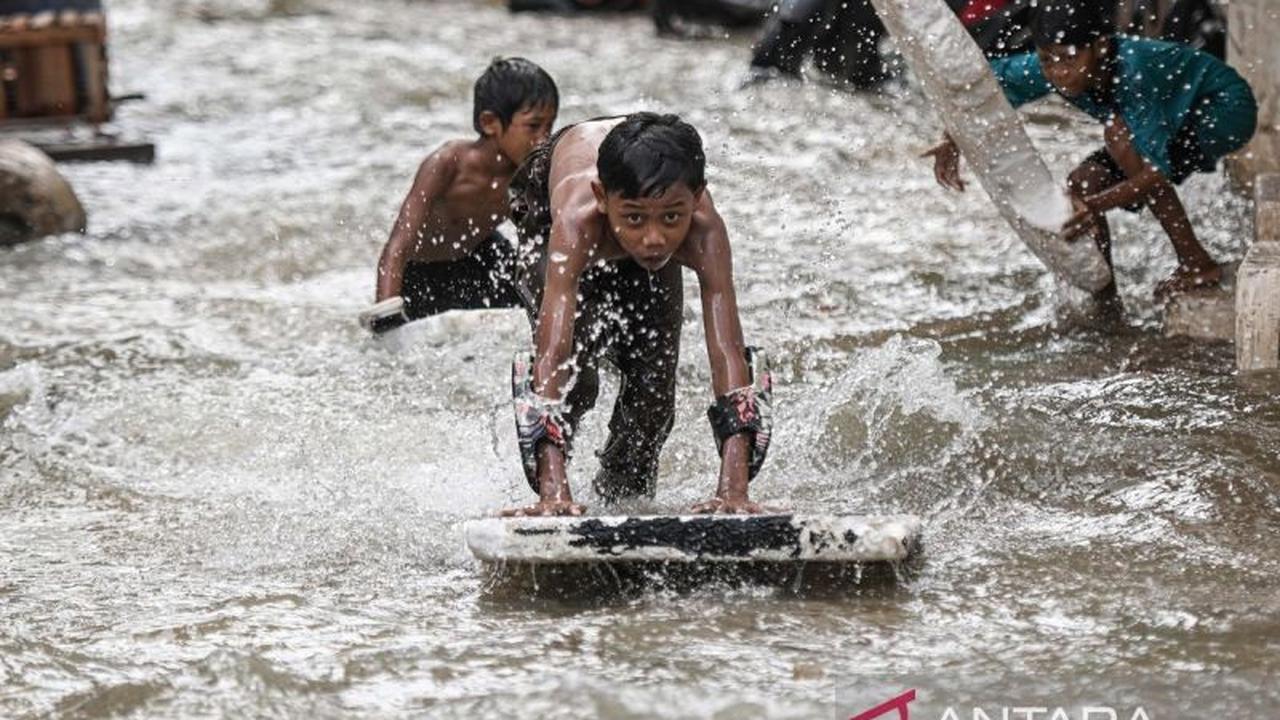 Banjir Rob Rendam Enam RT di Kepulauan Seribu, BPBD DKI Lakukan Penanganan Cepat