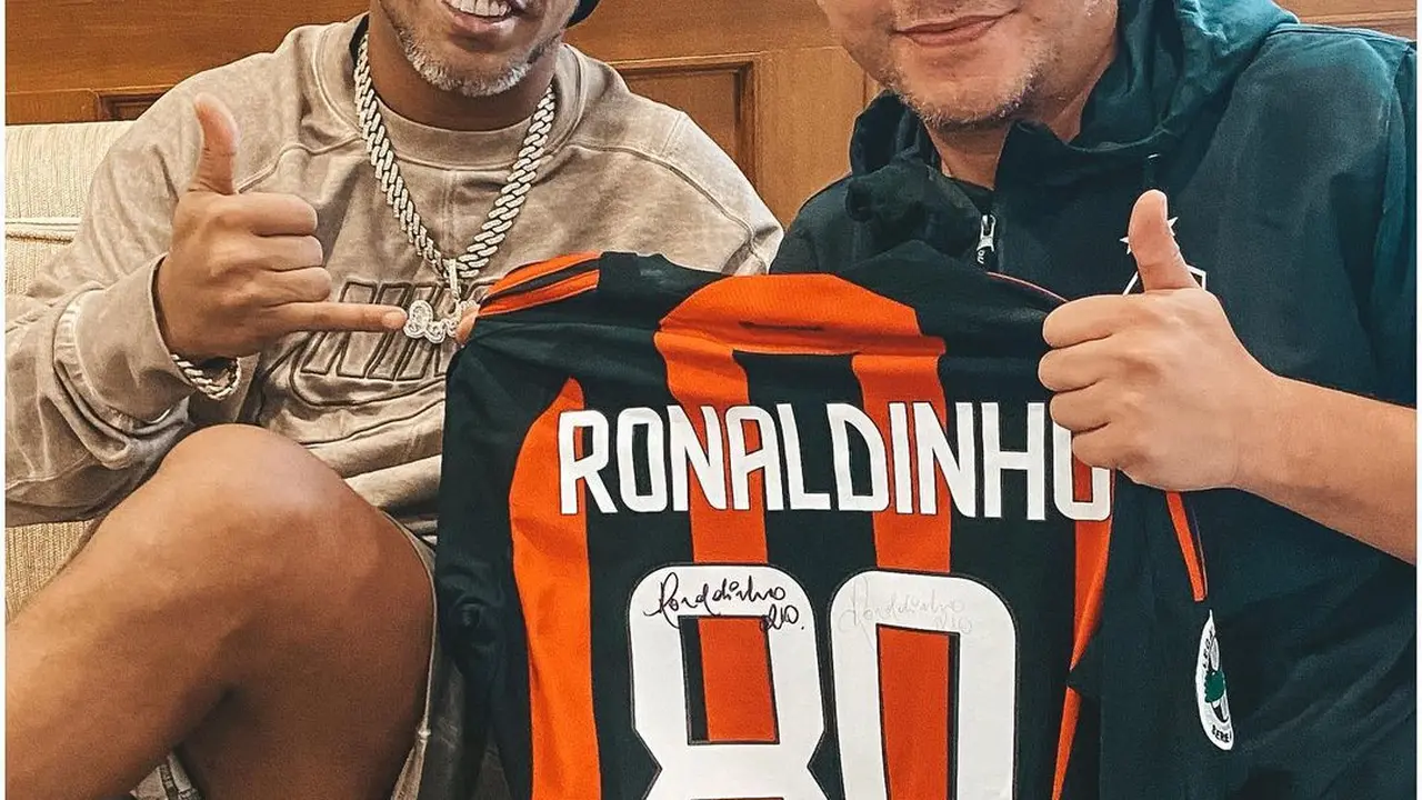 Ronaldinho - Gading Marten