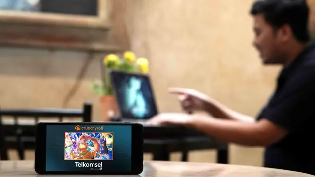 Telkomsel hadirkan paket bundling Telkomsel-Crunchyroll untuk penggemar anime. (Foto: Corpcomm Telkomsel)