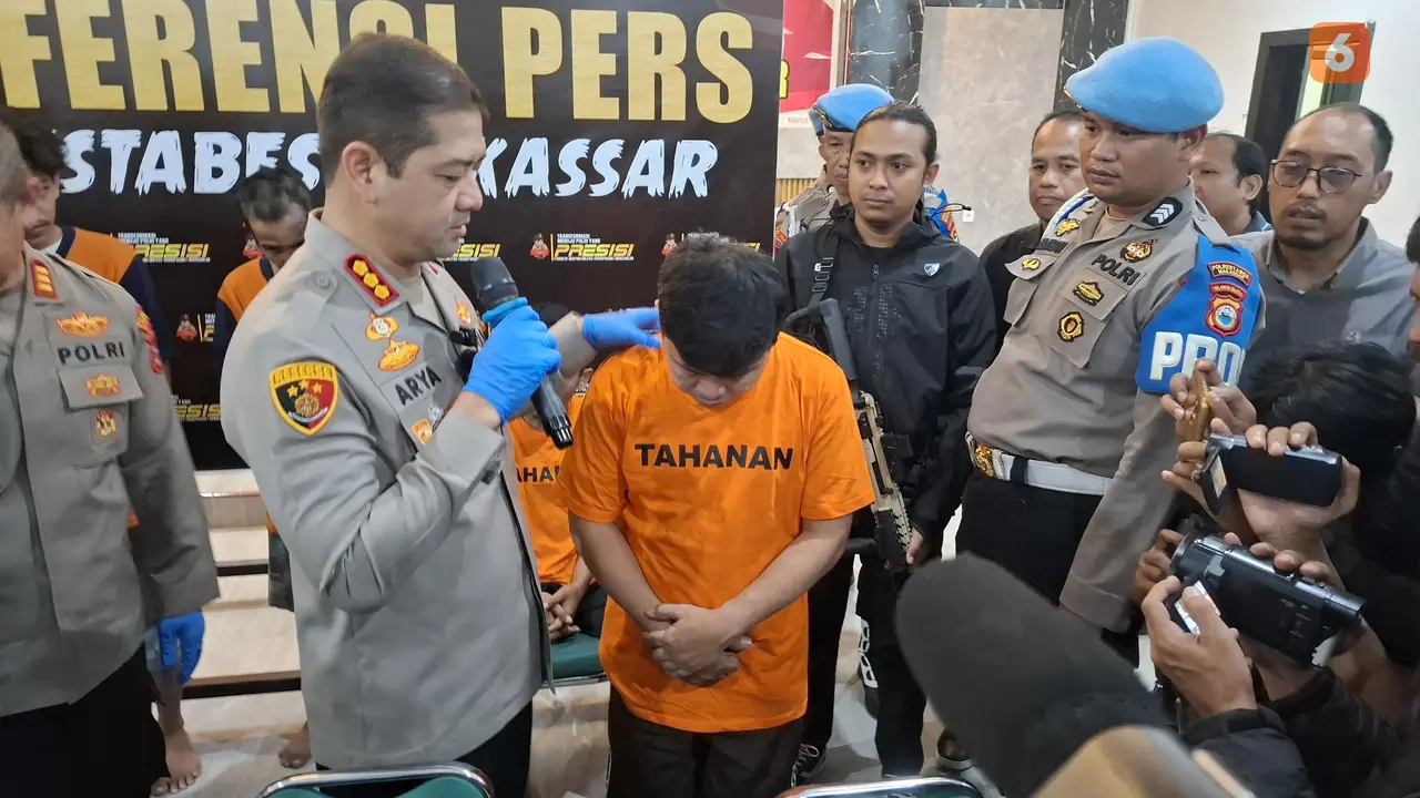 SM (49) guru ngaji di Makassar yang cabuli komika Eky Priyagung pada tahun 2009 silam (Liputan6.com/Fauzan)