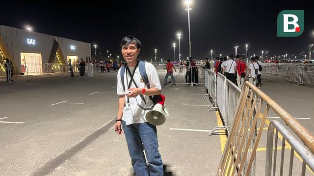 Usep Oscar dari Jawa Barat, yang menjadi volunteer saat laga Timnas Indonesia vs Irak