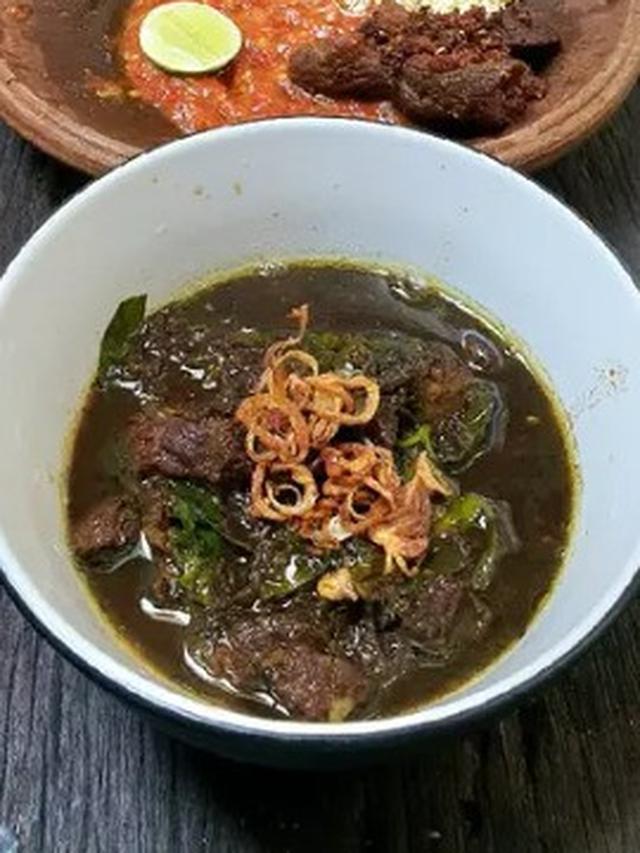 Rawon Daun Melinjo