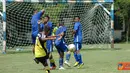 Citizen6, Surabaya: etelah menundukan Tim Pusat Latihan dan Pendidikan Dasar Kemiliteran (Puslatdiksarmil) 2-0, Denmako Staf menjadi jawara dalam kompetisi antar Satuan Kerja Penkobangdikal, Kamis (12/4). (Pengirim: Penkobangdikal)