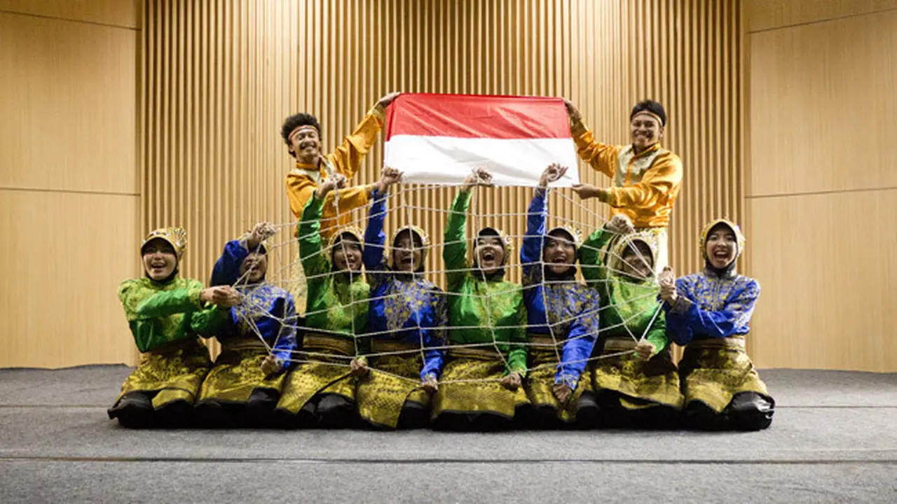 Rampoe UGM Borong 2 Juara pada Kompetisi Tari Nasional