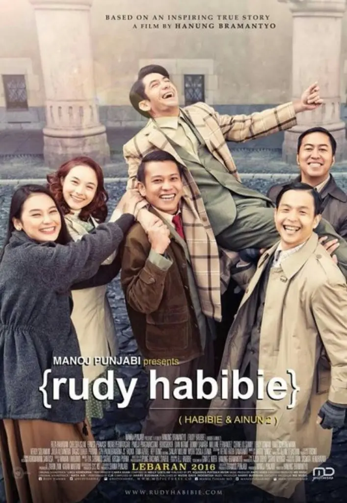 Poster film Rudy Habibie. foto: twitter