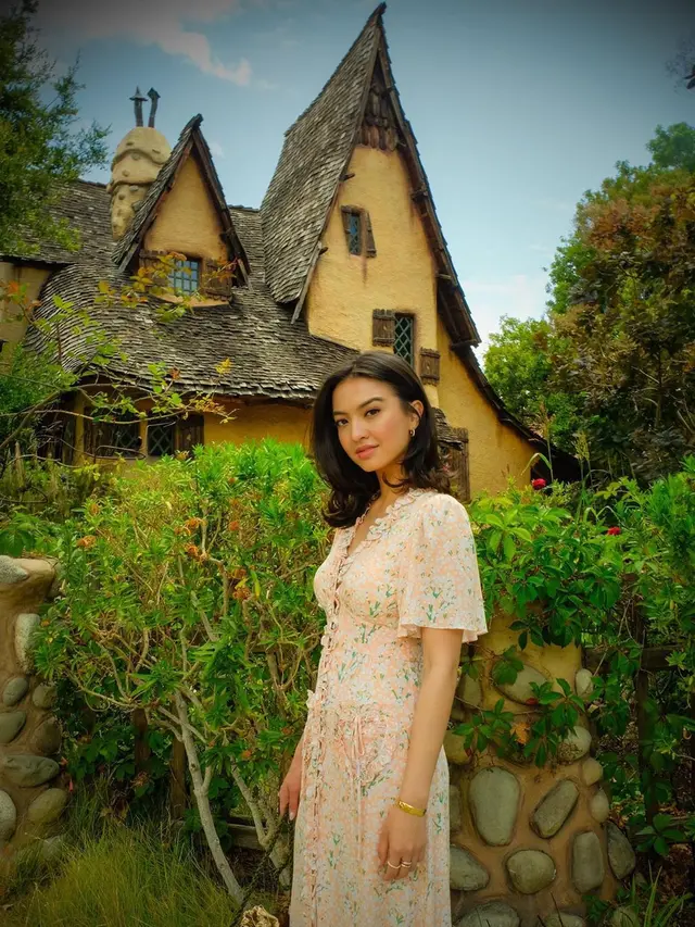 [Fimela] Raline Shah