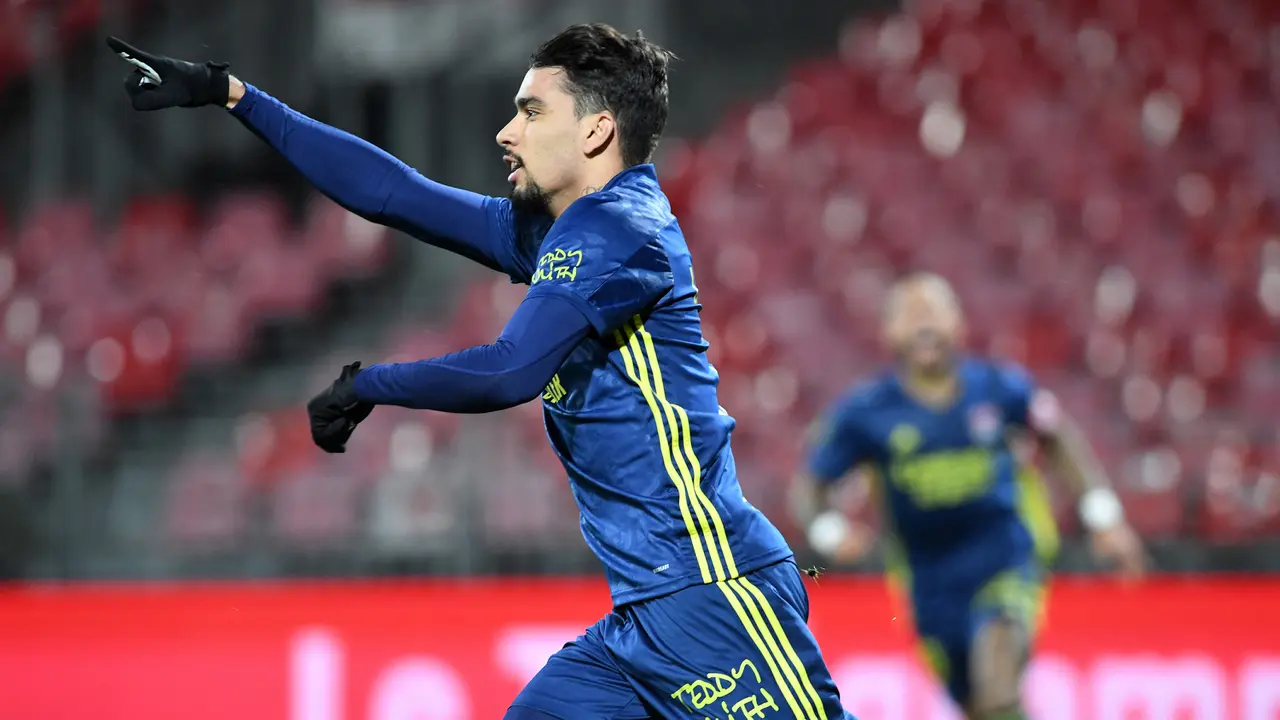 FOTO: Kalahkan Brest 3-2, Lyon Gusur Lille dari Puncak Klasemen - Lucas Paqueta