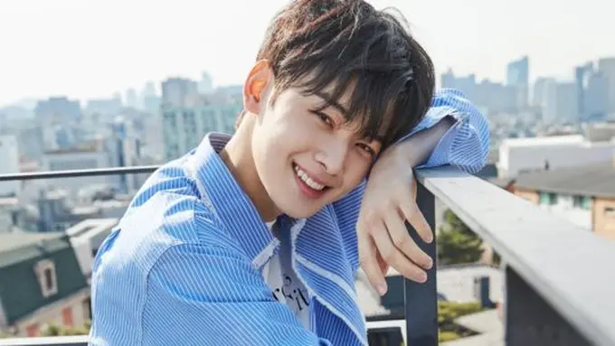 Cha Eun Woo Astro (Fantagio via Soompi)