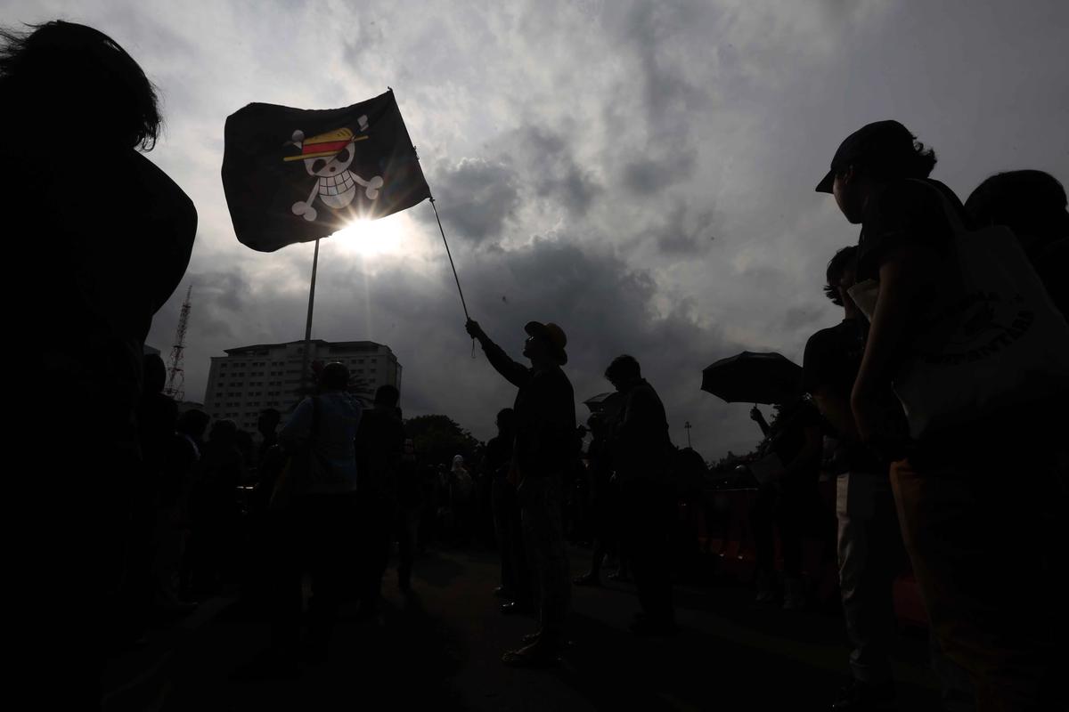 FOTO: Aksi Kamisan Tandai 19 Tahun Perjuangan Korban Pelanggaran HAM