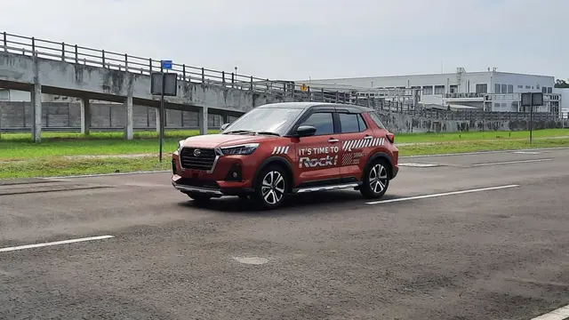 Daihatsu Rocky (ist)
