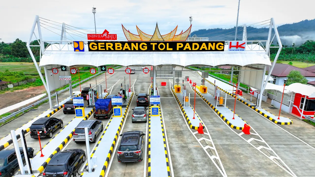 PT Hutama Karya (Persero) akan memberlakukan tarif pada Jalan Tol Padang-Sicincin mulai Sabtu, 2 Agustus 2025 pukul 00.00 WIB. (Foto: Hutama Karya)