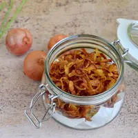 Tips membuat bawang goreng./Copyright shutterstock.com