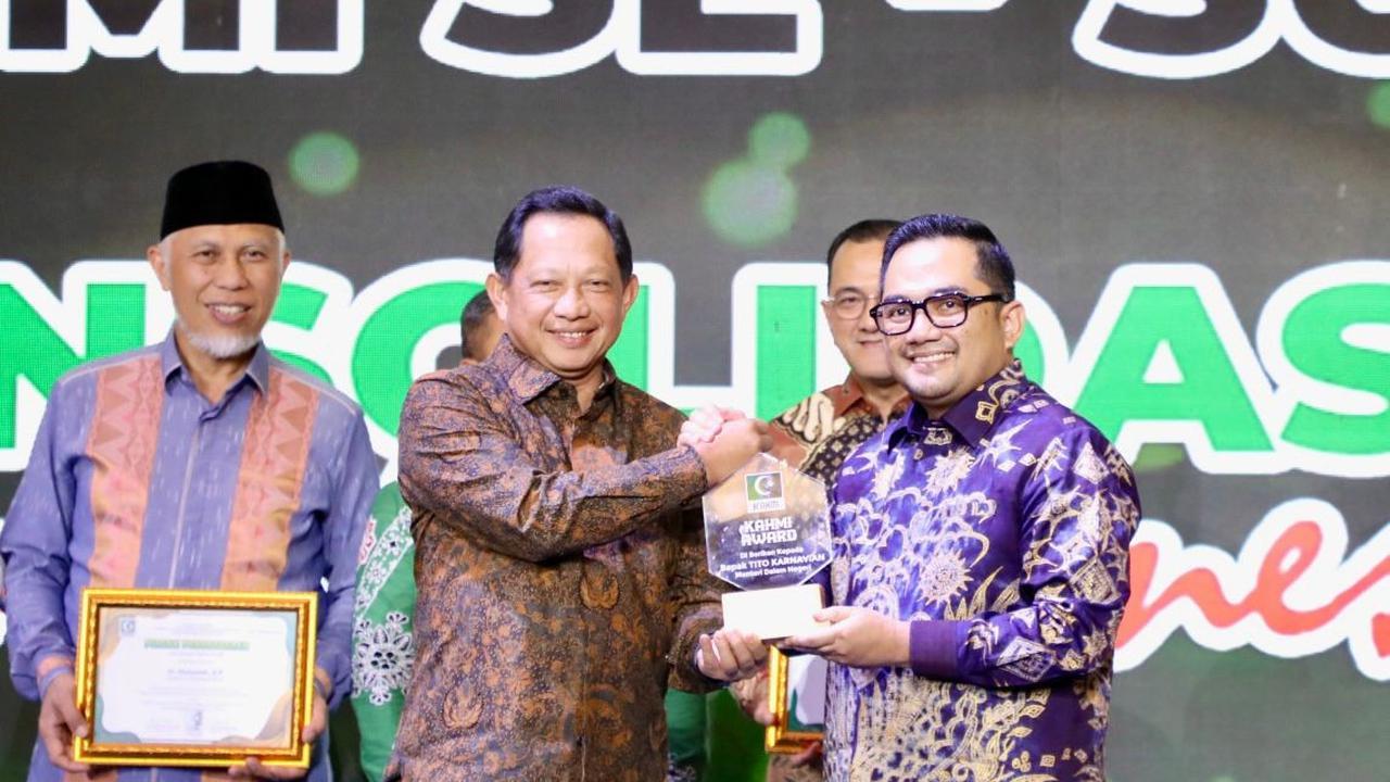 Mendagri Muhammad Tito Karnavian saat menghadiri Pertemuan Regional KAHMI se-Sumatera