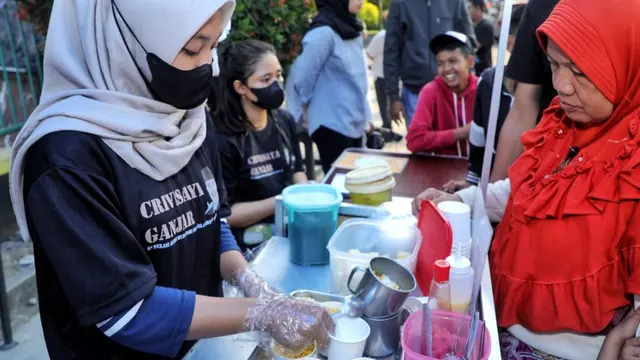 Para pelaku usaha mikro kecil menengah (UMKM) di Kota Palembang sangat membutuhkan bantuan untuk memasarkan produk mereka. Oleh karena itu, generasi alumni muda Universitas Sriwijaya (Unsri) dan Universitas Lampung (Unila) yang tergabung dalam kelompok su