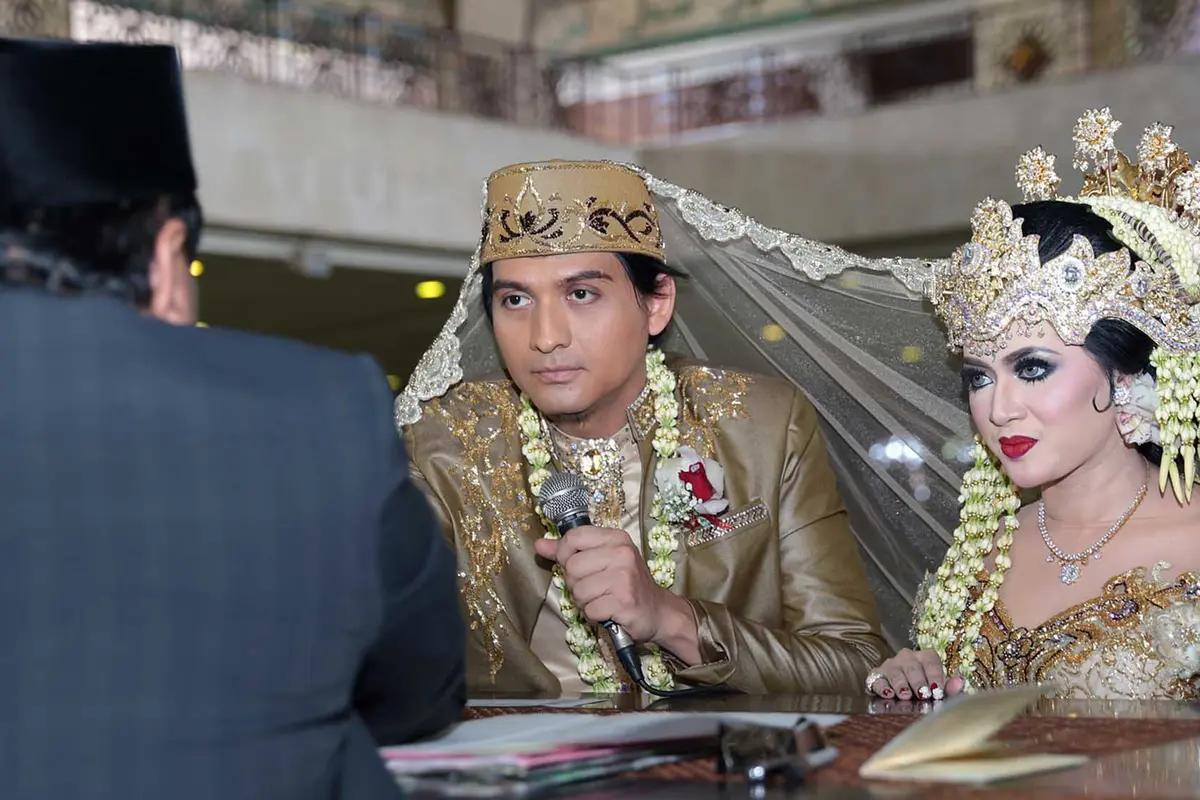 Lucky Hakim dan Tiara Dewi