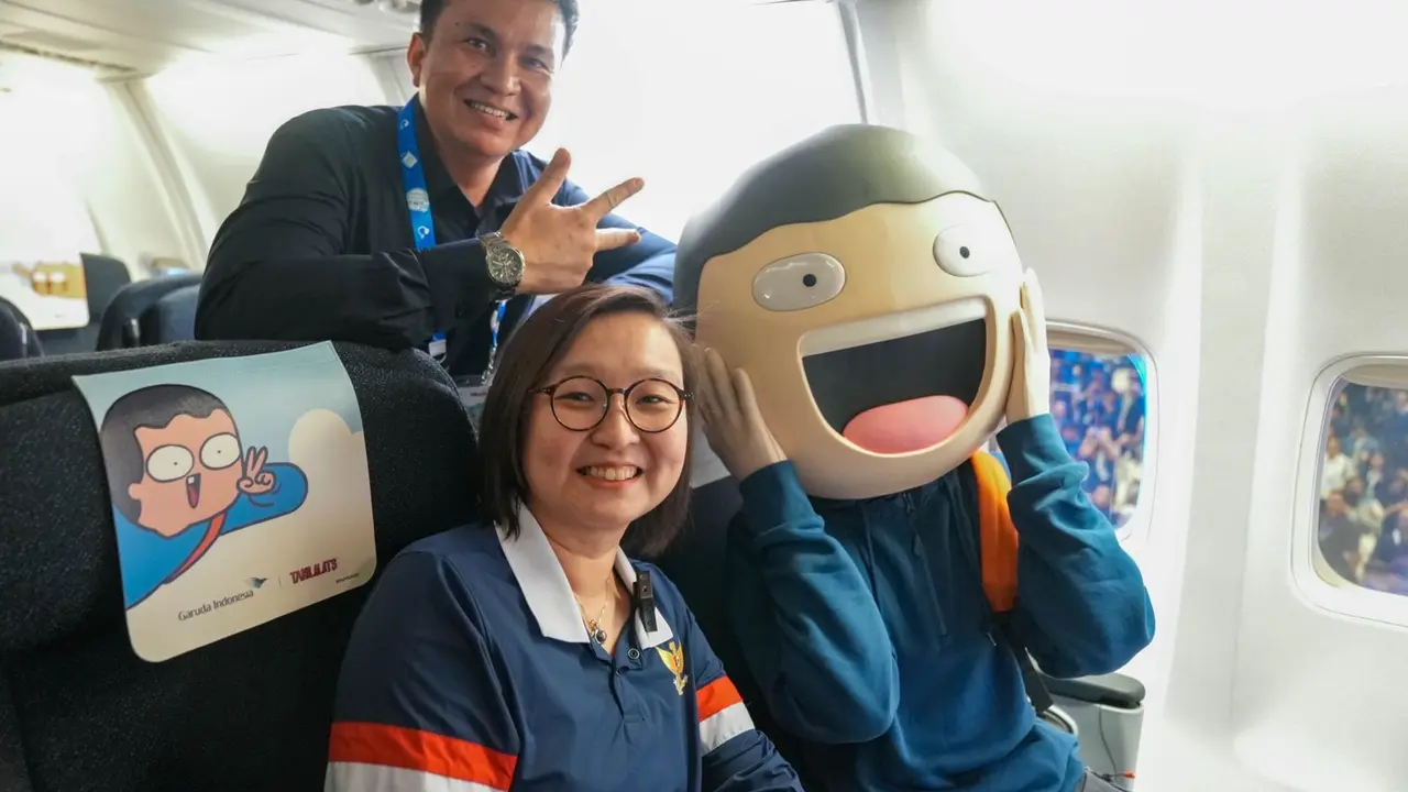 Pesawat Garuda Indonesia Edisi Spesial Tahilalats, Perdana Terbang dari Jakarta ke Denpasar