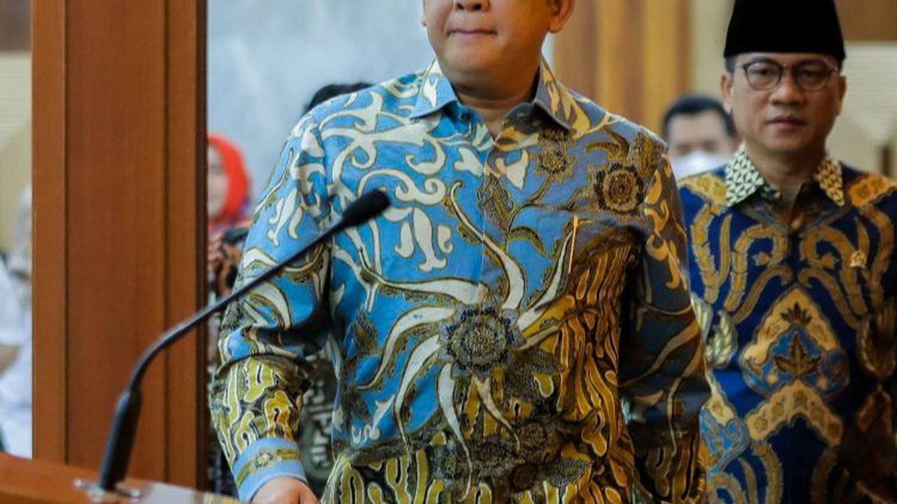 Agenda pokok sidang tahunan MPR dan sidang bersama DPR/DPD Tahun 2023 adalah pidato presiden Republik Indonesia tentang penyampaian laporan kinerja lembaga-lembaga negara.