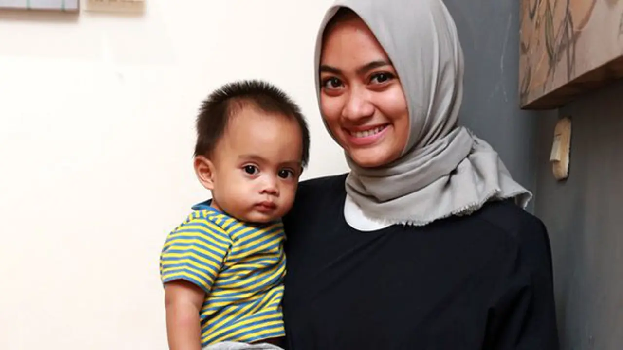 Ayudia pilih hijab yang praktis/copyright:KapanLagi.com