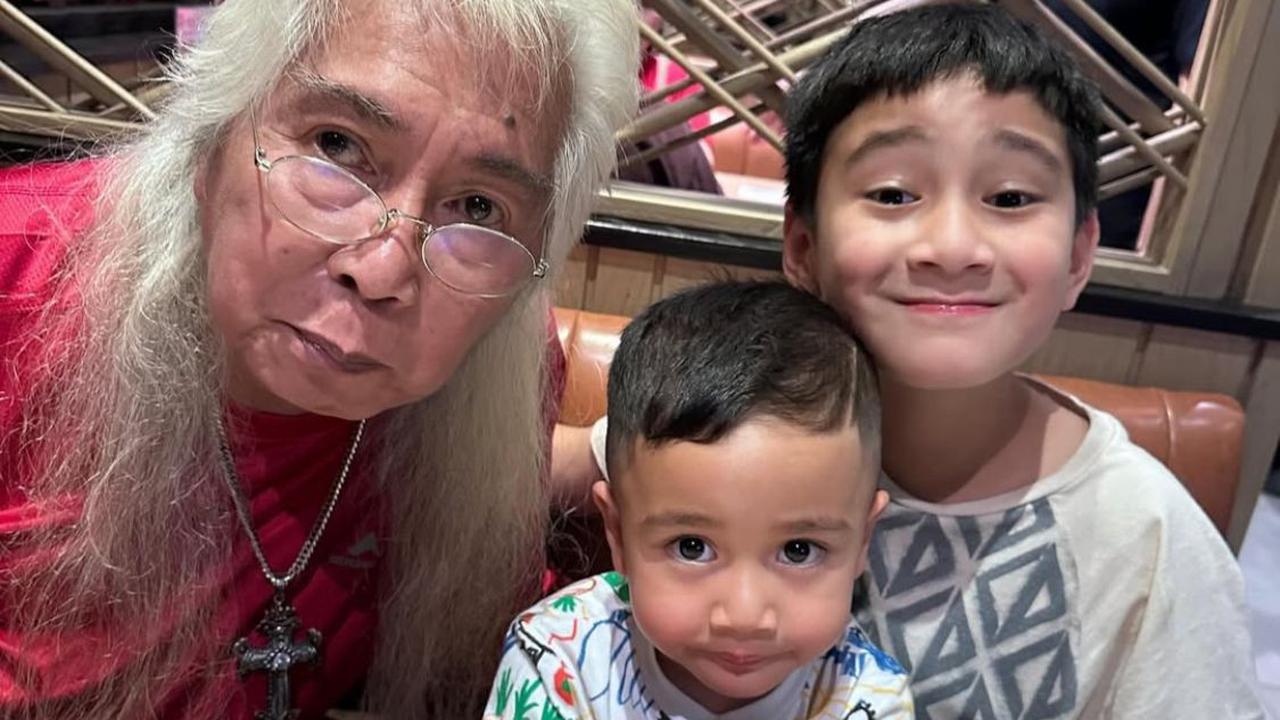 7 Potret di Balik Pertemuan Rafathar dan Rayyanza dengan Opa yang Bikin Warganet Terharu