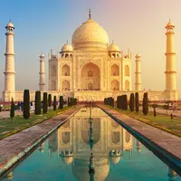 Taj Mahal India ©Shutterstock.