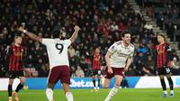 Perayaan gol Declan Rice di laga Bournemouth vs Arsenal di pekan ke-20 Liga Inggris 2025/2026 di Vitality Stadium, Minggu (04/01/2026) dini hari WIB. (AP Photo/Alastair Grant)