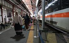 Puluhan Ribu Penumpang KA Semarang Padati Stasiun Jelang Tahun Baru 2026