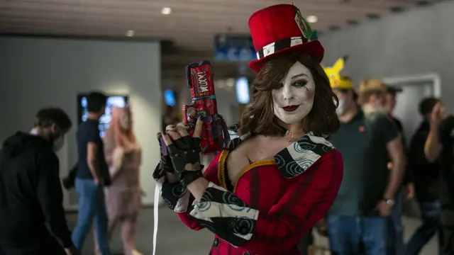 Cosplay Unik Pengunjung Praha Comic Con