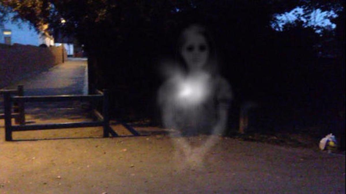 Cara Bikin Efek Hantu dengan Aplikasi Ghost Camera