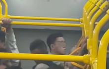 Kondisi Penumpang Penuh, Pria Ini Kedapatan Masturbasi di Bus TransJakarta