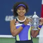 Petenis Jepang Naomi Osaka memenangkan US Open setelah mengalahkan Victoria Azarenka pada laga final di Arthur Ashe Stadium, New York, Minggu (13/9/2020) dini hari WIB. (AP Photo/Seth Wenig)