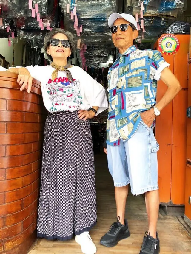kakek nenek kerap tampil fashionable