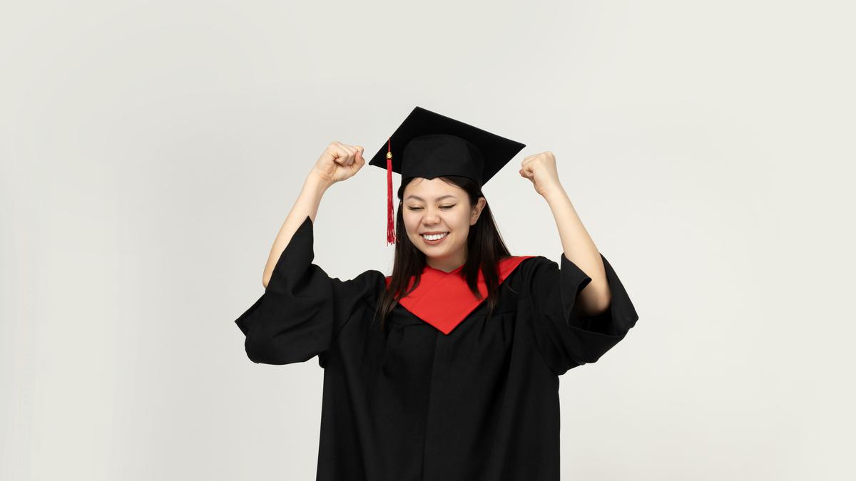 Fresh Graduate Wajib Tahu! Siapkan 5 Hal Ini Sebelum Terjun ke Dunia Kerja