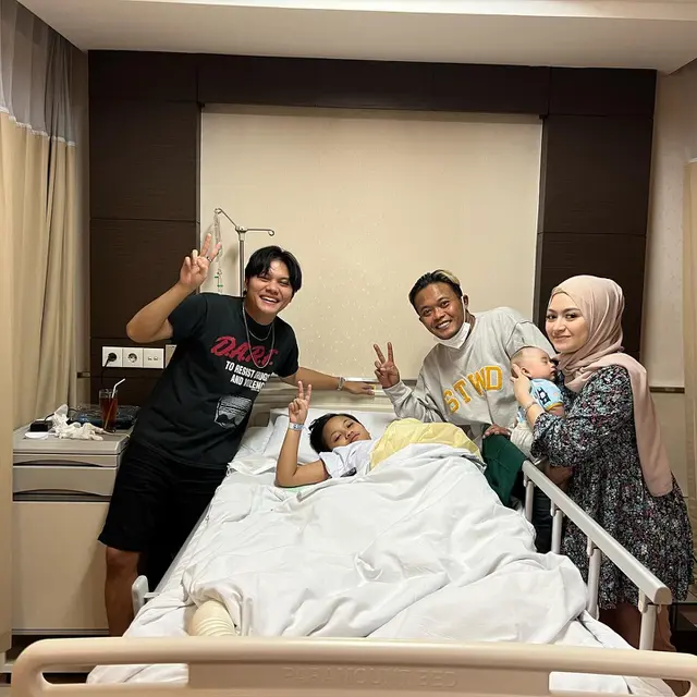 7 Momen Putra Sule Jalani Sunat, Sempat Menangis dan Tidak Mau Ditinggal