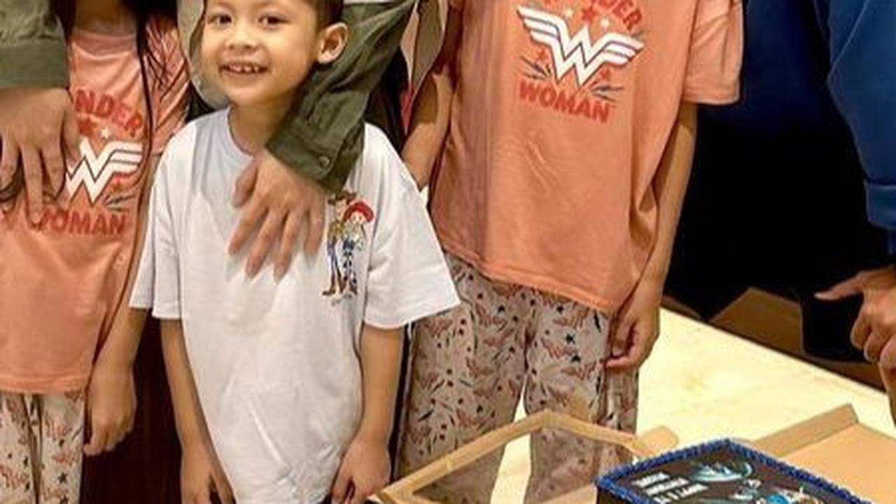 Potret Kebersamaan Desta dan Natasha Rizky di Momen Ultah Miguel ke-5, Selalu Kompak untuk Sang Anak