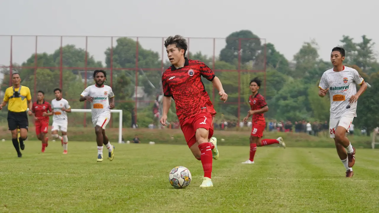 Foto: Tancap Gas Persija Jakarta, Lumat Persipu FC di Laga Uji Coba Perdana Jelang Musim 2023 / 2024 Bergulir