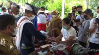 Menparekraf Sandiaga Uno di Desa Wisata Lembang Nonongan di Toraja Utara, Sulawesi Selatan (dok.YouTube/Dokumentasi Toraja Terkini)