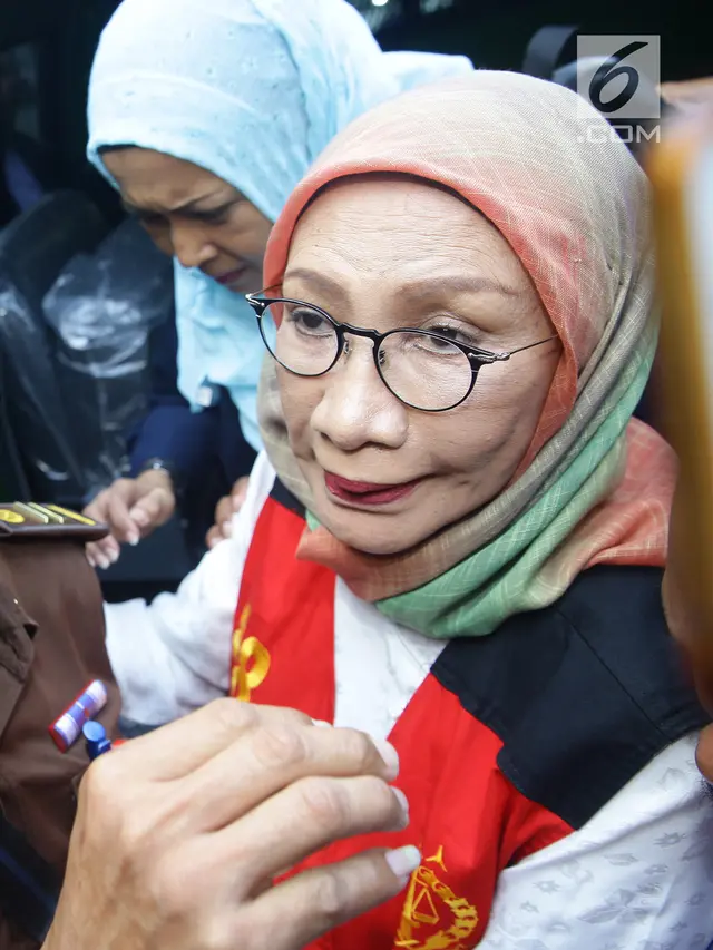 Ratna Sarumpaet