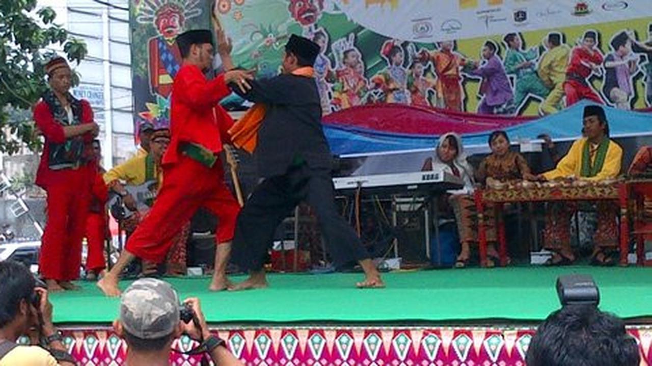 Media dakwah dalam budaya Palang Pintu