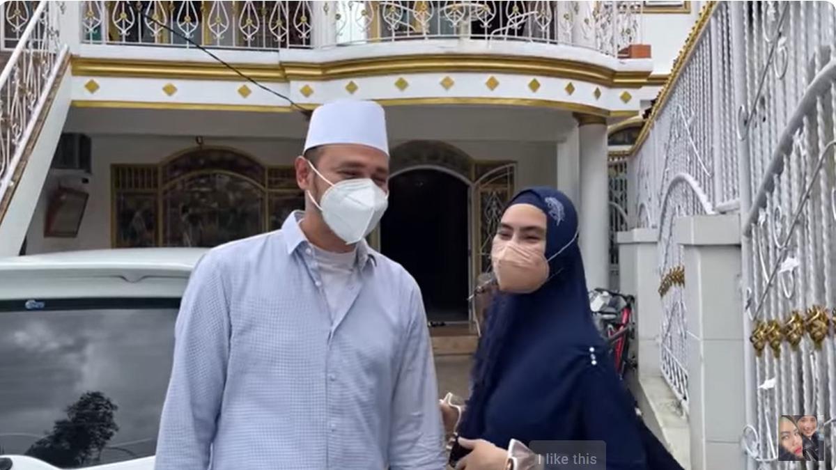 Kartika Putri Bercadar, Habib Usman bin Yahya Tak Sangka Dikenakan Sebelum Usia 45: Ini Pas Badannya Lagi Bagus-bagusnya Berita Viral Hari Ini Kamis 19 September 2024