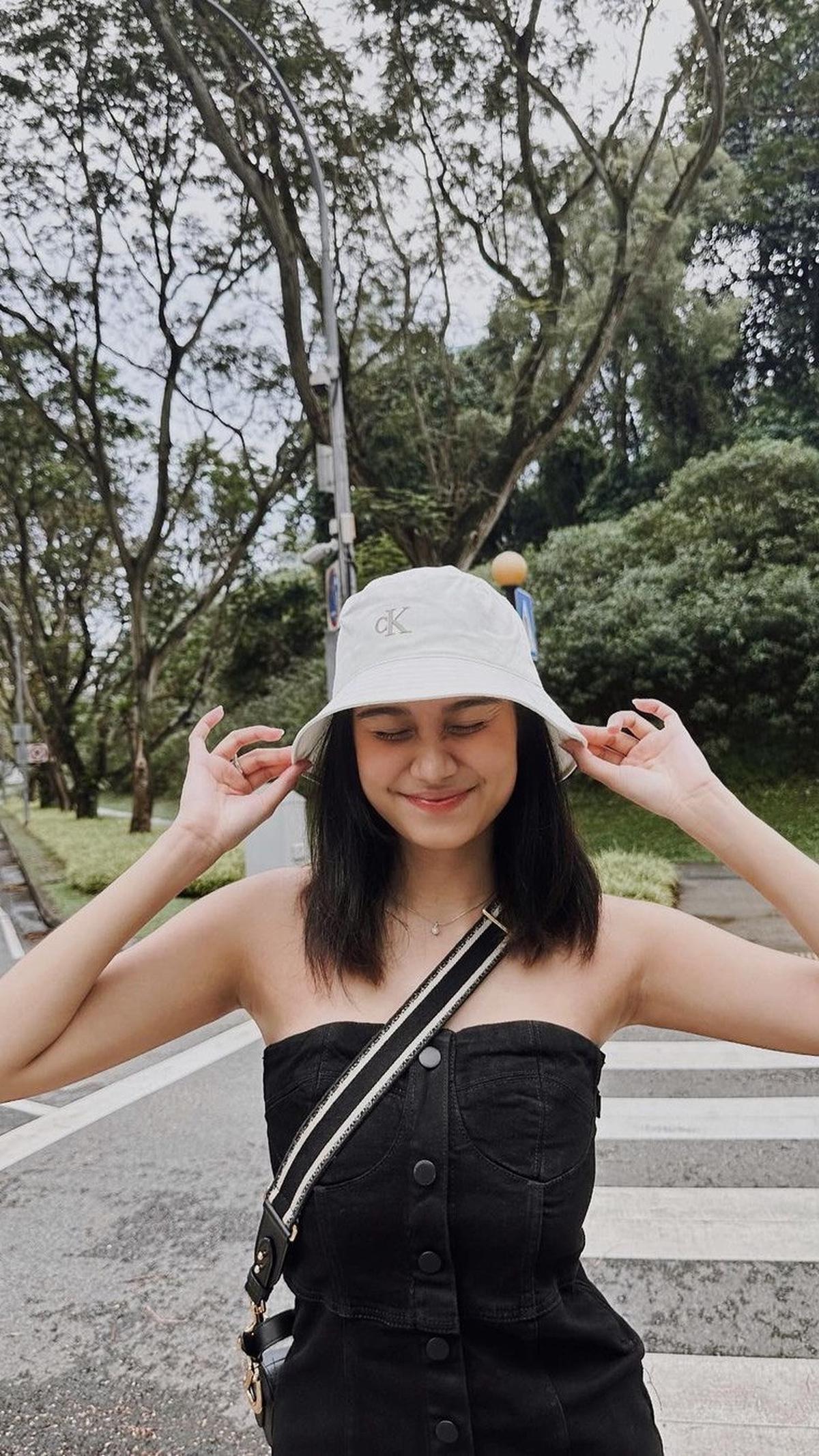 Zize aktif di media sosial. Ia merupakan selebgram dan selebtiktok. Zize memiliki banyak pengikut.