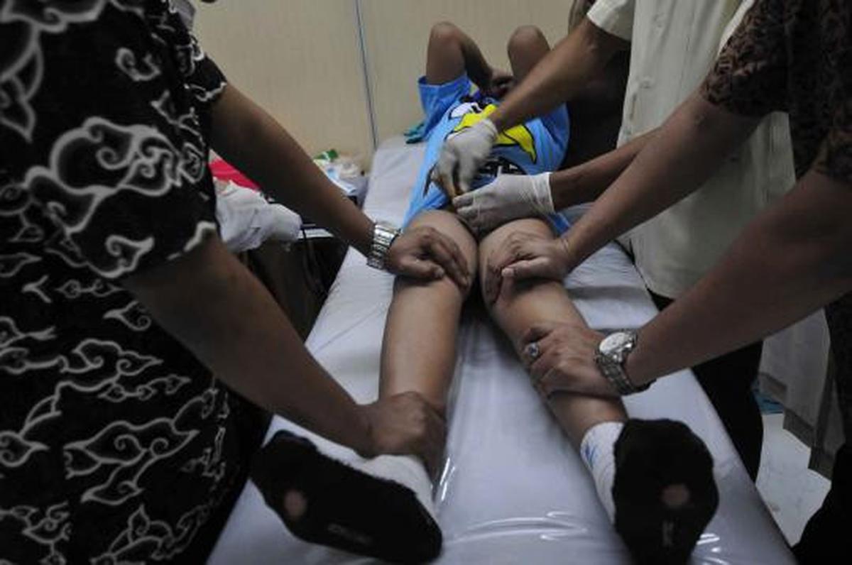Blue bird peduli gelar khitanan massal