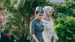 Yuni Shara Upacara 17 Agustus di PAUD Miliknya di Kota Batu, Petugasnya Nggemesin