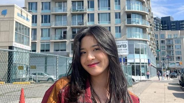 Biodata Azizi Asadel JKT48