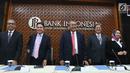 Gubernur BI Perry Warjiyo bersiap Rapat Dewan Gubernur (RDG) Bank Indonesia di Jakarta, Kamis (20/6/2019). Rapat memutuskan untuk mempertahankan BI7DRR sebesar 6,00%, suku bunga Deposit Facility sebesar 5,25%, dan suku bunga Lending Facility sebesar 6,75%. (Liputan6.com/Angga Yuniar)