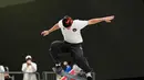 Atlet skateboard Indonesia Basral Graito Hutomo menunjukkan aksinya dalam persaingan final nomor street putra Asian Games 2026 di Aichi Sky Expo, Tokoname, Jepang, Minggu (27/9/2026). Basral finis di peringkat keempat setelah mengoleksi 151,41 poin. (AP Photo/Dita Alangkara)