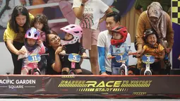 Peserta acara balap Push Bike bertema Ngabuburace ini diikuti oleh anak usia mulai dari tiga tahun hingga tujuh tahun. (Bola.com/M Iqbal Ichsan)