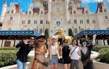 Deretan Momen Mesra Tyas Mirasih dan Tengku Tezi Liburan ke Universal Studio Singapura yang Curi Perhatian