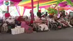 Mereka juga mendapatkan bingkisan berupa sajadah, dan perlengkapan sholat. Ini merupakan bentuk kepedulian Indosiar dan YPAI kepada masyarakat, khususnya kalangan anak-anak ini.