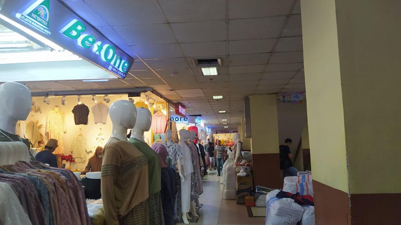 Alasan Nanda hampir sama dengan Maurina. Enggan melakukan transaksi dengan QRIS karena minim pelanggan yang membayar secara digital.