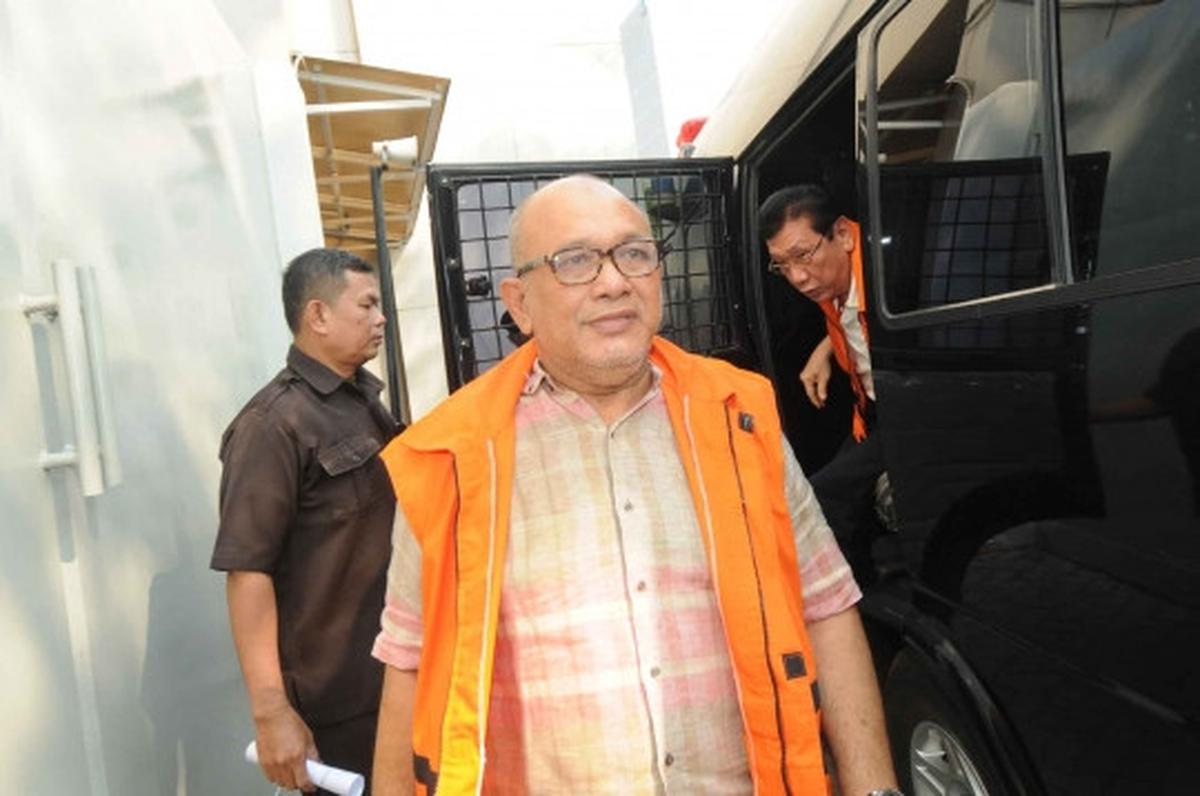 Jalani pemeriksaan di KPK, Mulya satu mobil tahanan dengan Willy